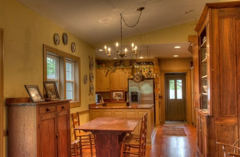 Emma's Bed And Breakfast