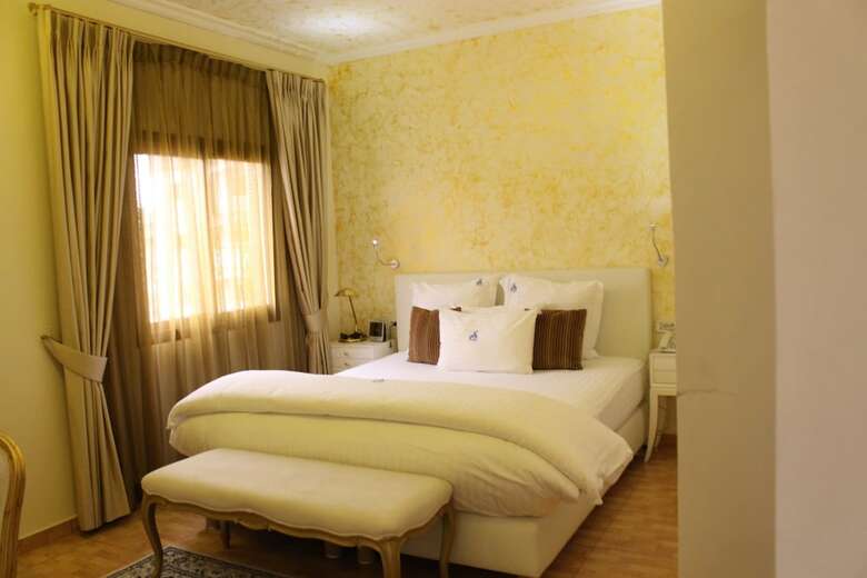 Hotel Particular Destiny Suites