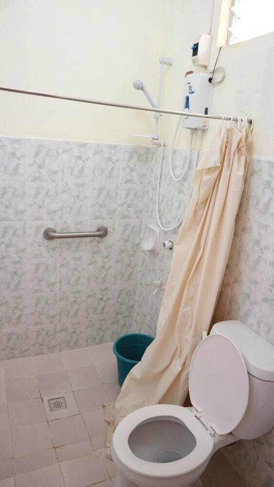 Hostal Cabua-an Beach Resort - Hostel