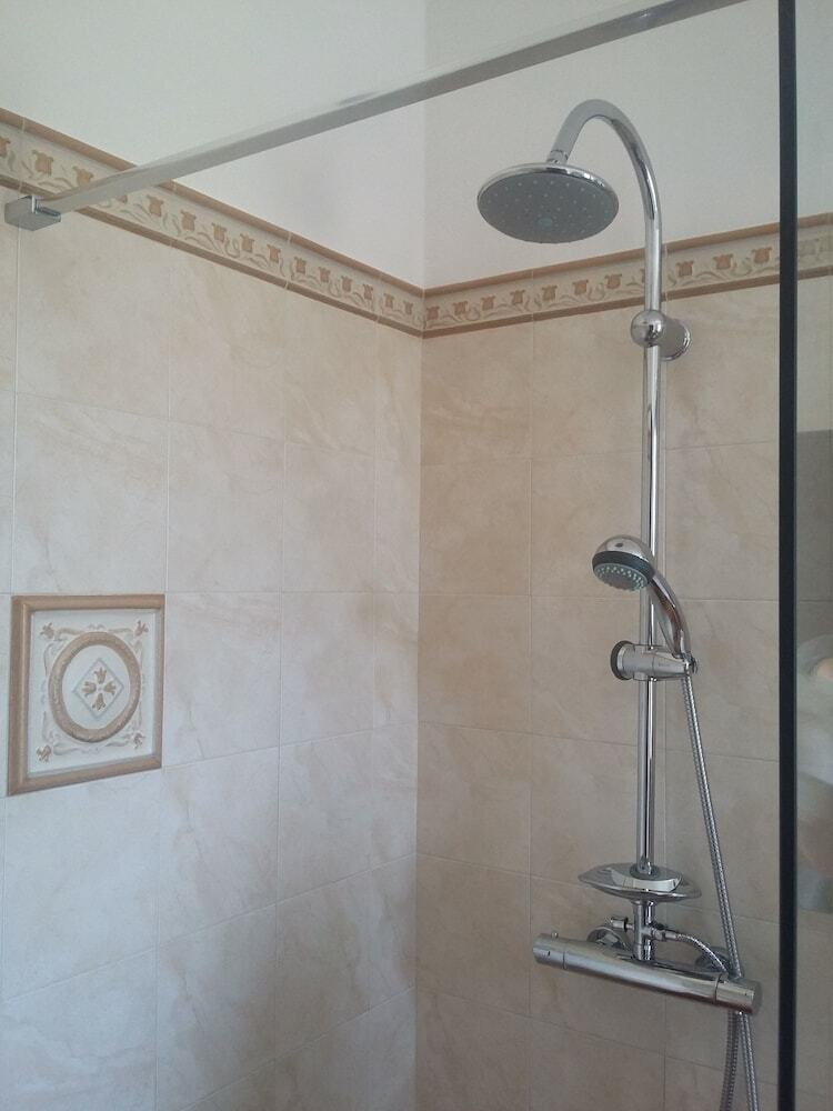 Bed & Breakfast I Tufi