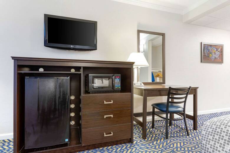 Hotel Econo Lodge Hicksville