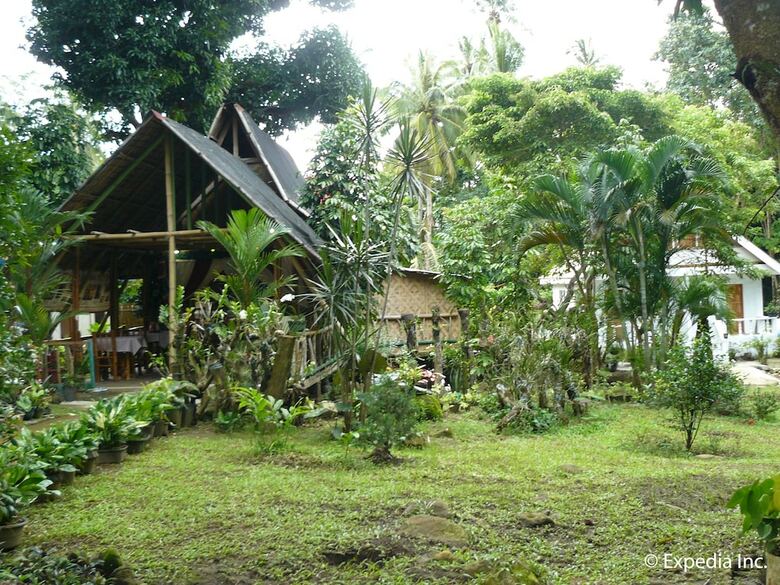 Hotel Little Bridges Bed And Breakfast