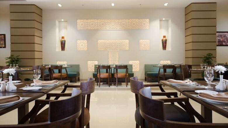 Hotel Tolip Golden Plaza