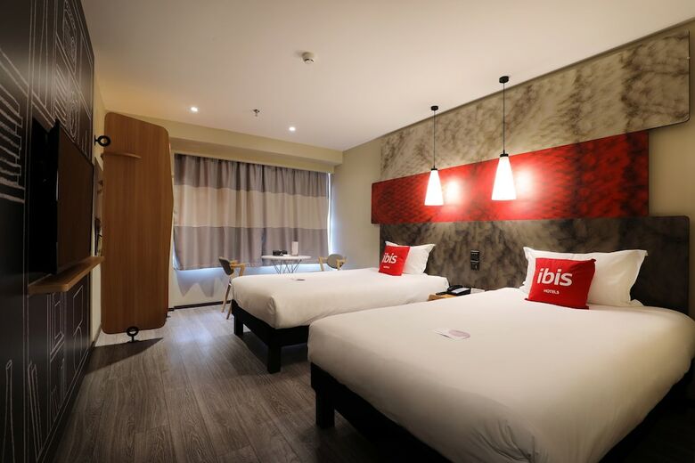 Ibis Dujiangyan Hotel