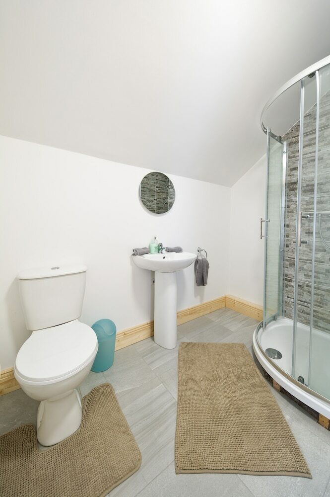 Hotel Moorepark West House
