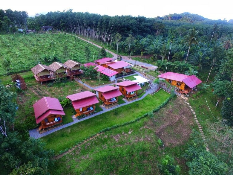Hotel Bansuanphutarn