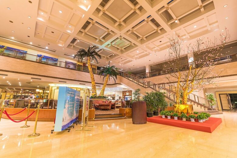 Ninghai New Century Hotel
