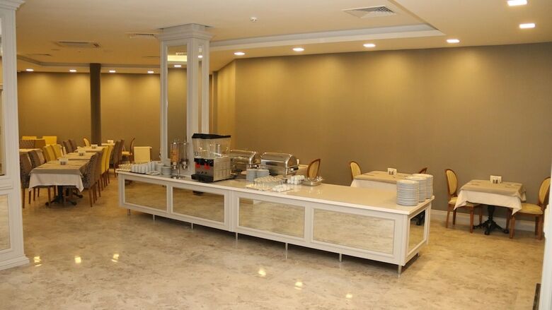 Enerji Hotel
