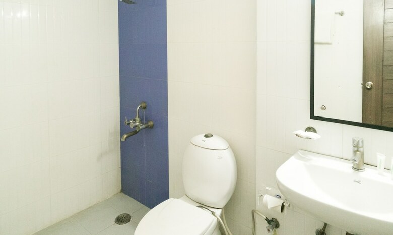 Hotel Treebo Maniram Palace