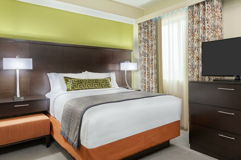 Hotel Staybridge Suites Miami International Airport