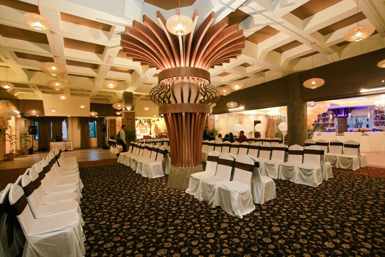 United Business Hotel