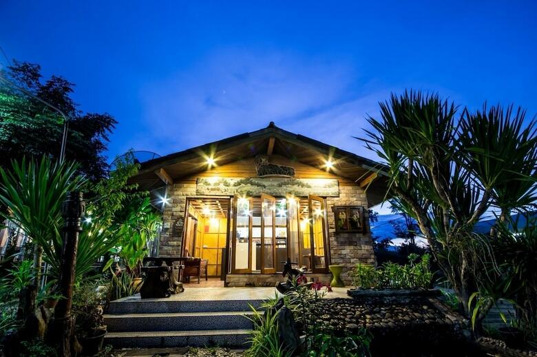 Hotel Eve Ka Amp Resort