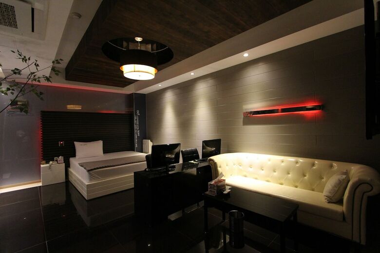 Hotel Lee