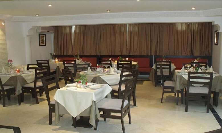Aparthotel Appart Hotel Castilia Suites