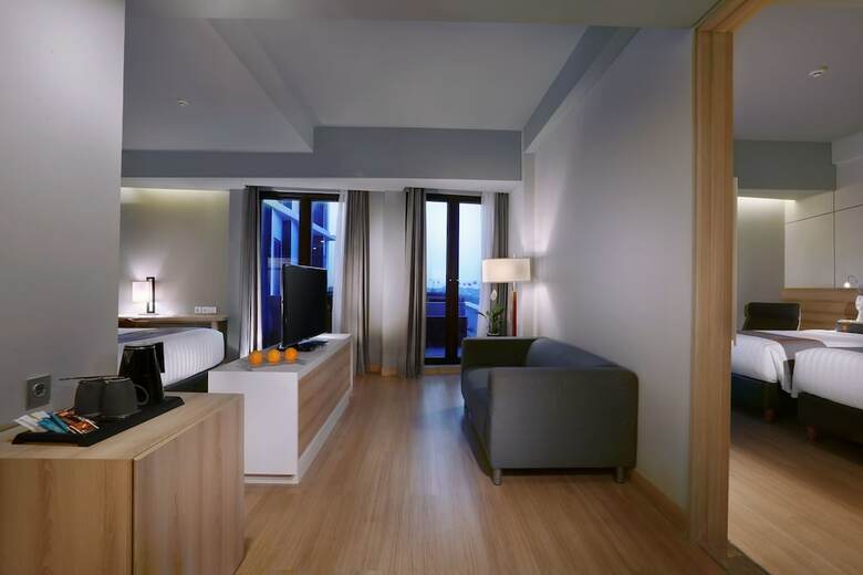 Hotel Harper Cikarang By Aston