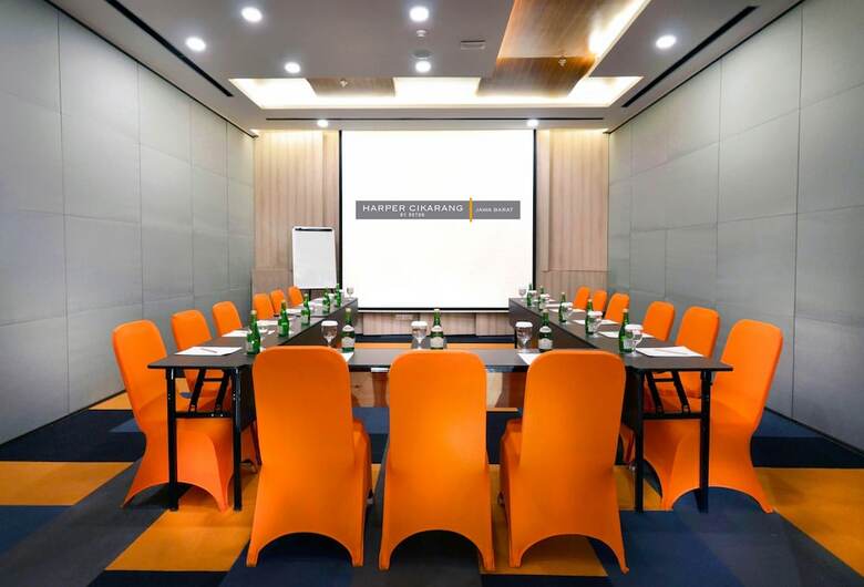 Hotel Harper Cikarang By Aston