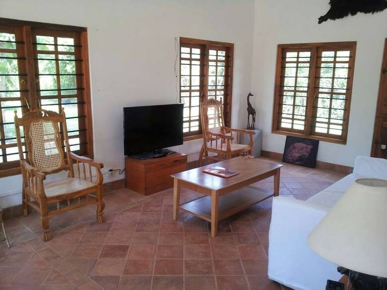 Hotel Captains Bird Safari Lodge