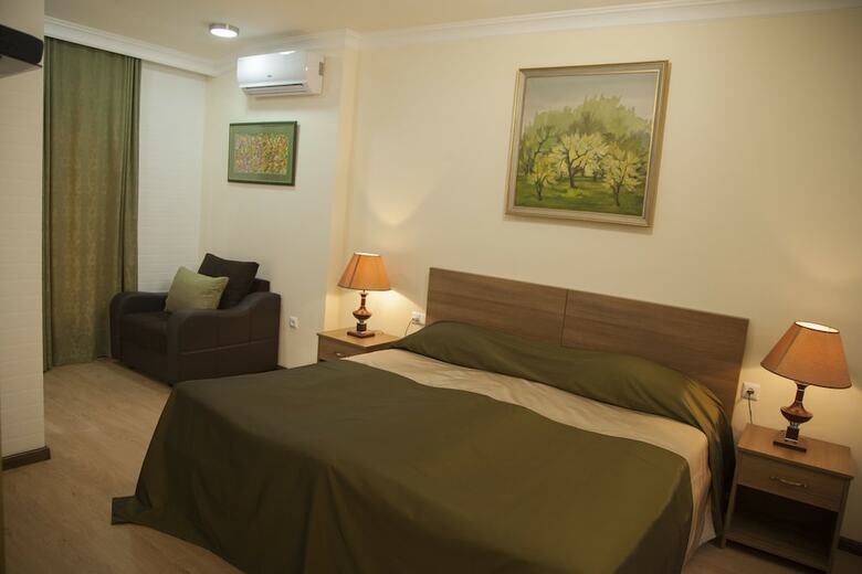 Hotel Hin Yerevantsi