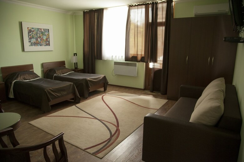 Hotel Hin Yerevantsi