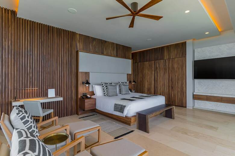 Hotel Solaz, A Luxury Collection Resort, Los Cabos
