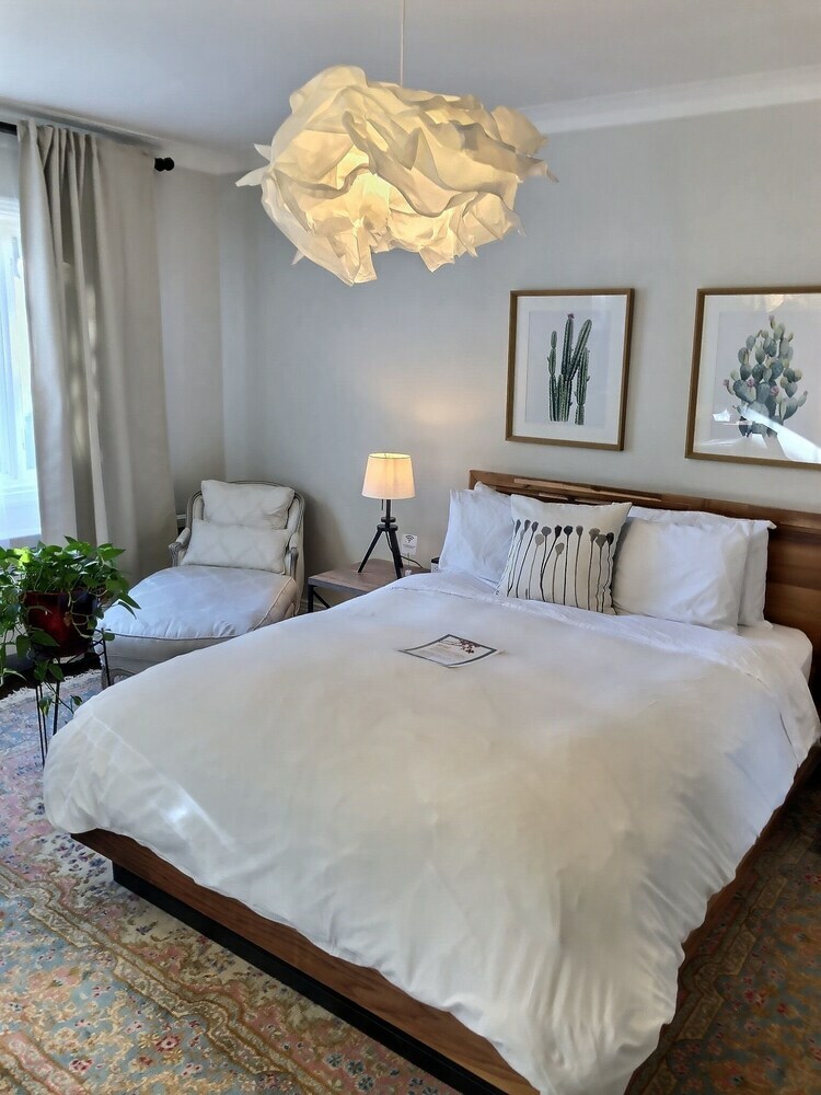 Bed & Breakfast Gite Du Survenant