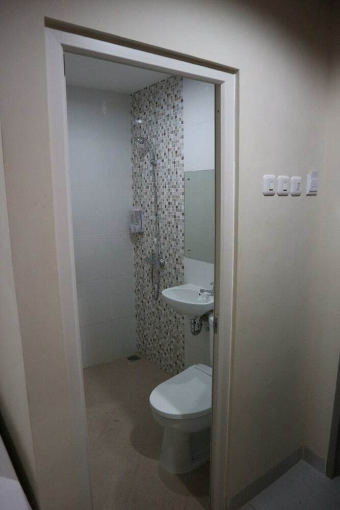 Ethan Hotel Cilincing Plaza