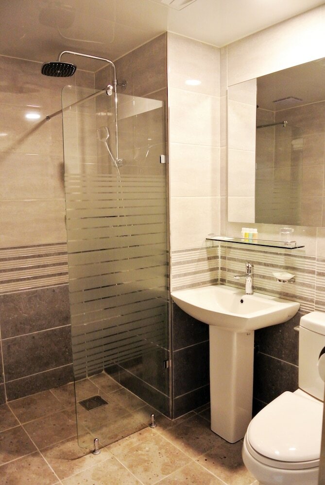 Jeju Noblesse Tourist Hotel