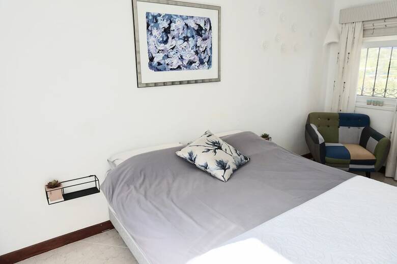 Bed & Breakfast The White House - Boutique Villa