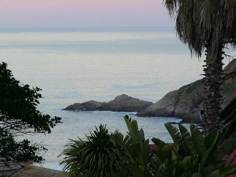 Hotel Dutton's Cove Guesthouse