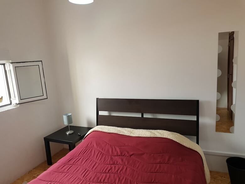 Hostal Stars Rooms Beatus - Hostel
