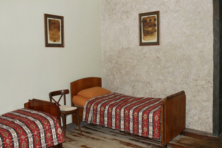 Bed & Breakfast Guest House Dayan