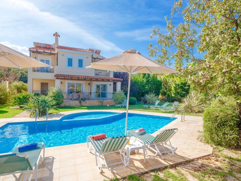 Dafni Villa By Leaderstay