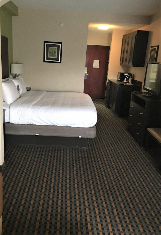 Hotel Comfort Inn & Suites