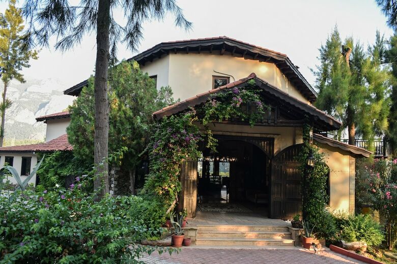 Hotel Berke Ranch & Nature