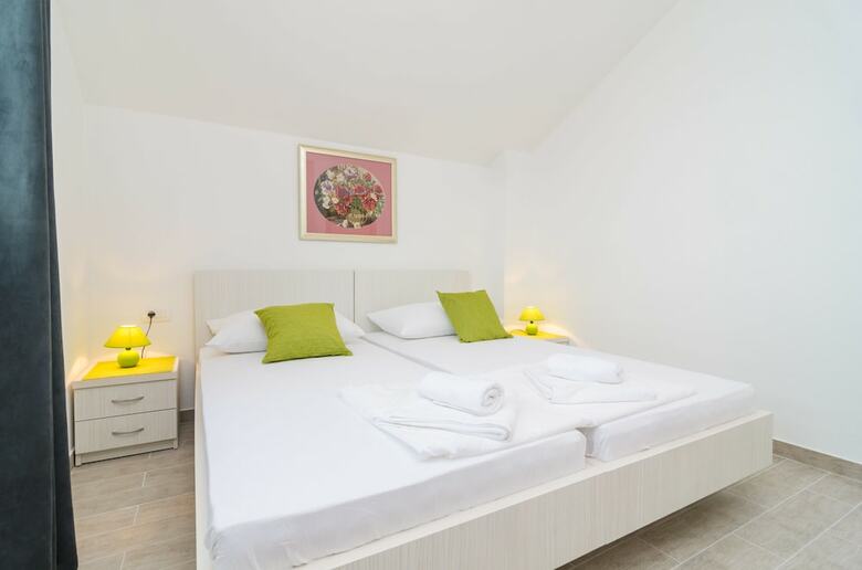 Apartments Villa Dadic