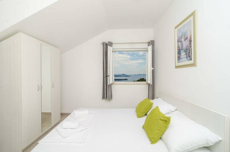 Apartments Villa Dadic