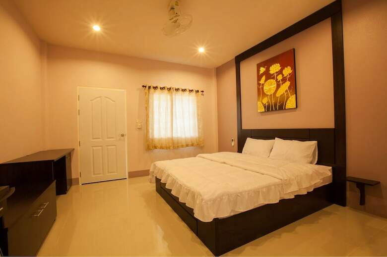 Hotel Chiang Kham Grand Villa