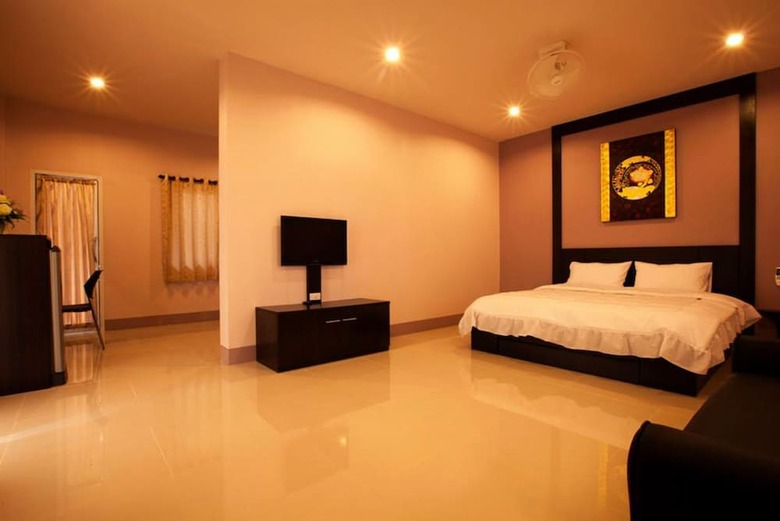 Hotel Chiang Kham Grand Villa