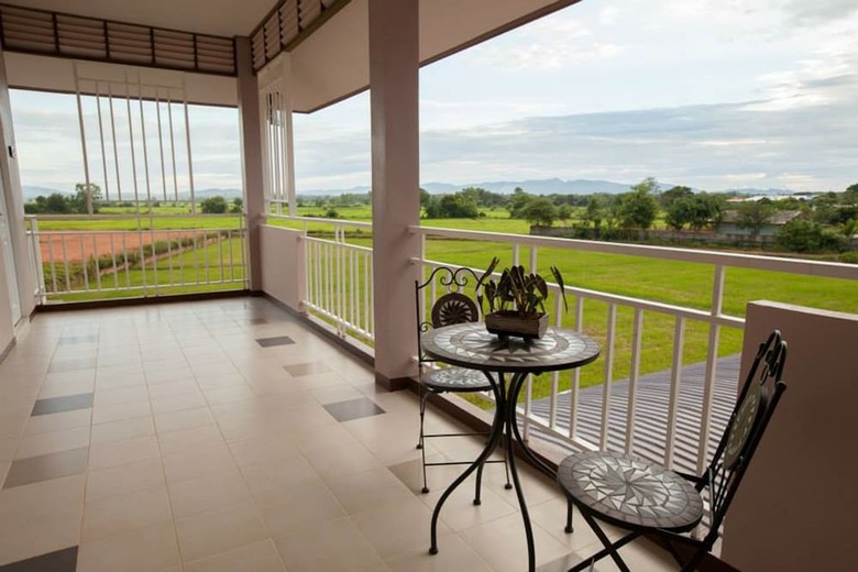 Hotel Chiang Kham Grand Villa