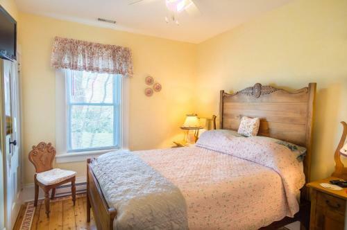 Bed & Breakfast Bayview Pines Country Inn