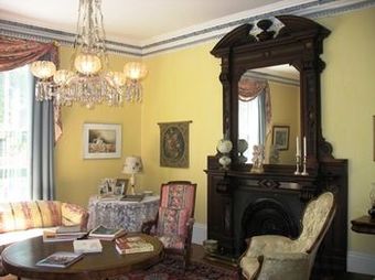 Bed & Breakfast Hillsdale House Inn