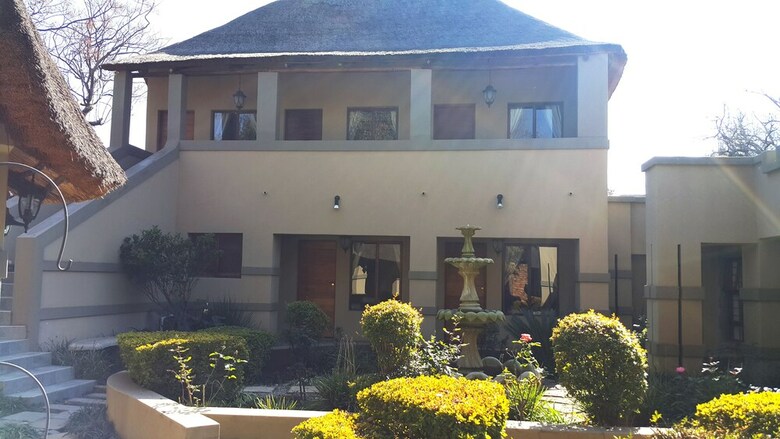 Hotel The Three Countries Estate