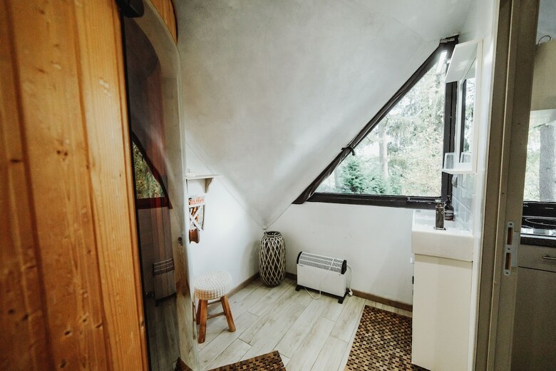 Hotel At Home