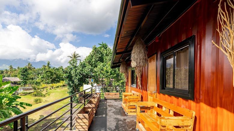 Zen Rooms Your Brother's Legazpi
