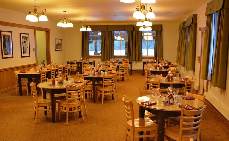 Hotel National Park Inn