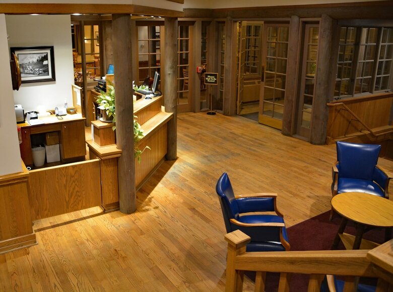 Hotel National Park Inn