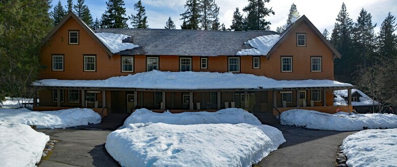 Hotel National Park Inn