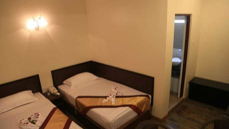 Royal Malikha Hotel