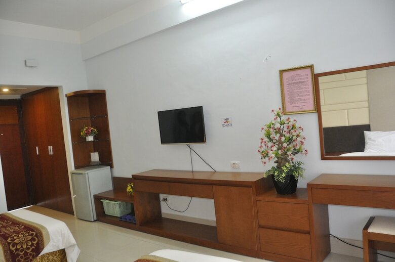Hotel Khach San Cong Doan Mong Cai