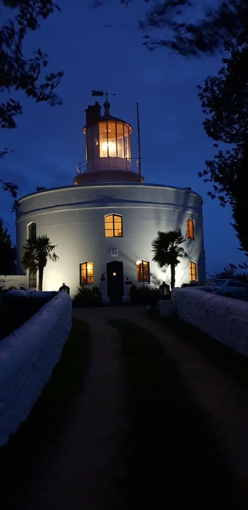 Hotel West Usk Lighthouse